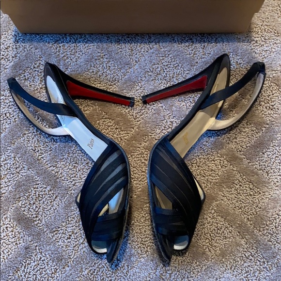 Christian Louboutin Black Leather Twistochat Slingback Pumps  Christian Louboutin Slingbacks- size 39